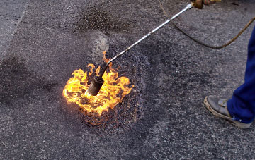 Kirkhill flat roofing repairs